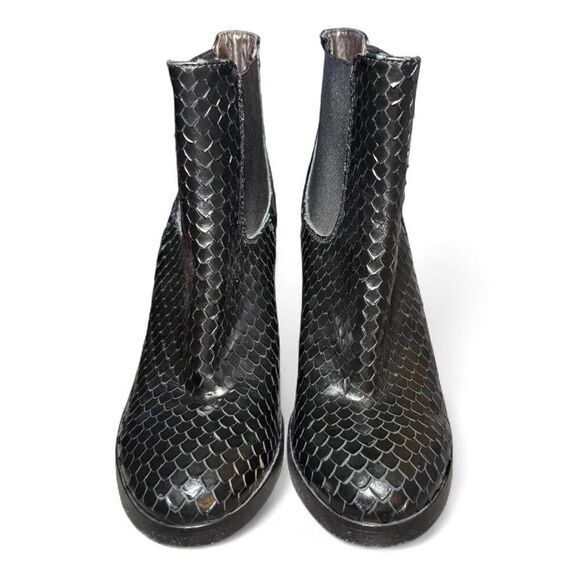 AGL Attilio Giusti Leombruni Women’s Size 37 Black Snakeskin Leather Ankle Boots - Picture 3 of 6